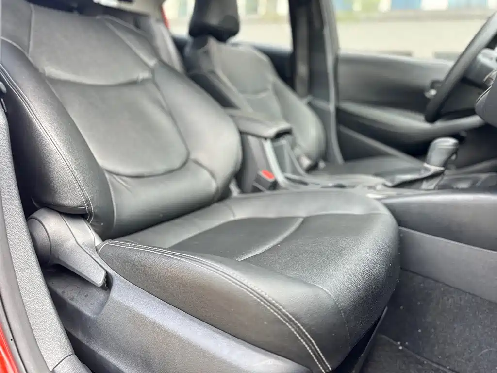 Toyota Corolla — миниатюра 7