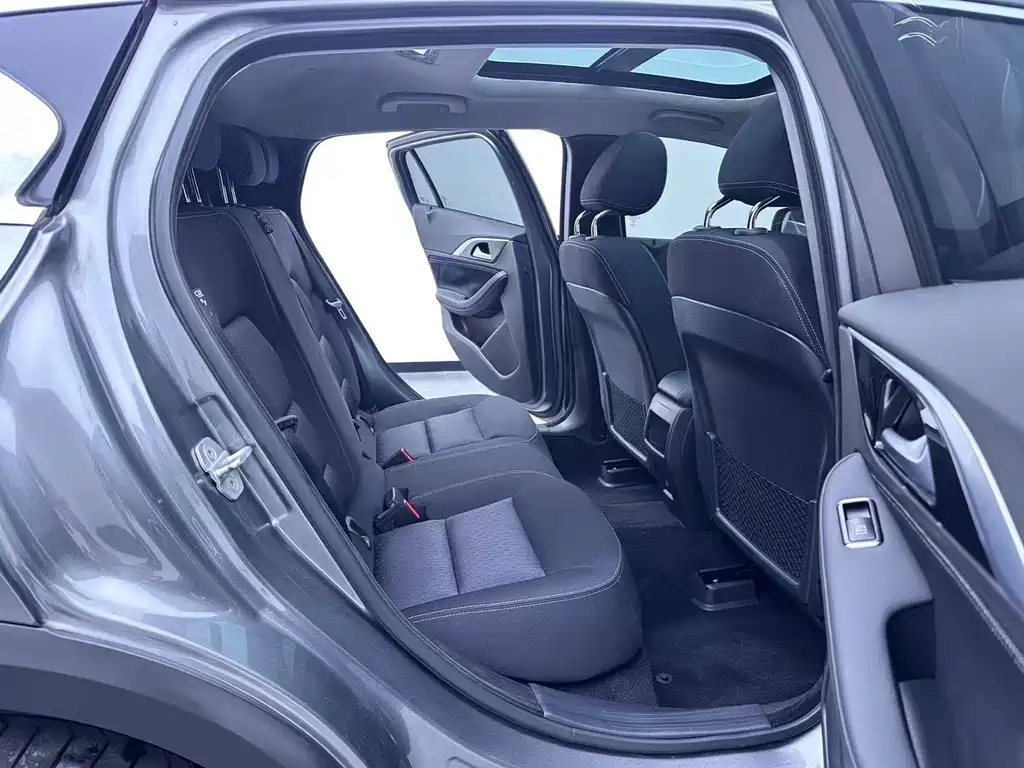 Infiniti QX30 — миниатюра 18