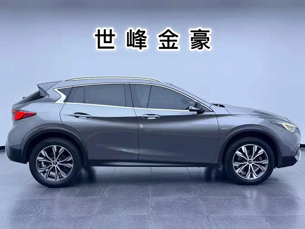 Infiniti QX30 — миниатюра 23