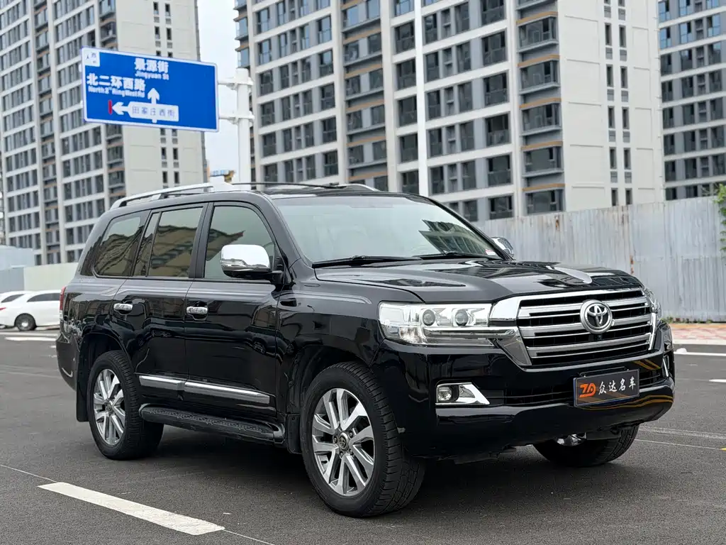 Toyota Land Cruiser — миниатюра 3