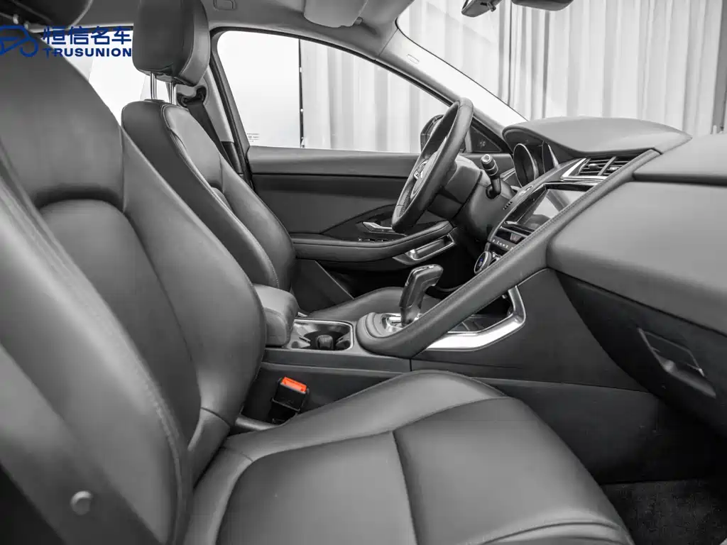 Jaguar E-PACE P200 China V, фото 15