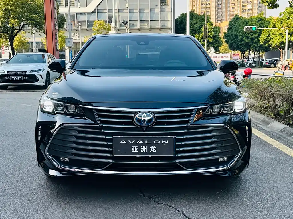 TOYOTA ASIAN DRAGON