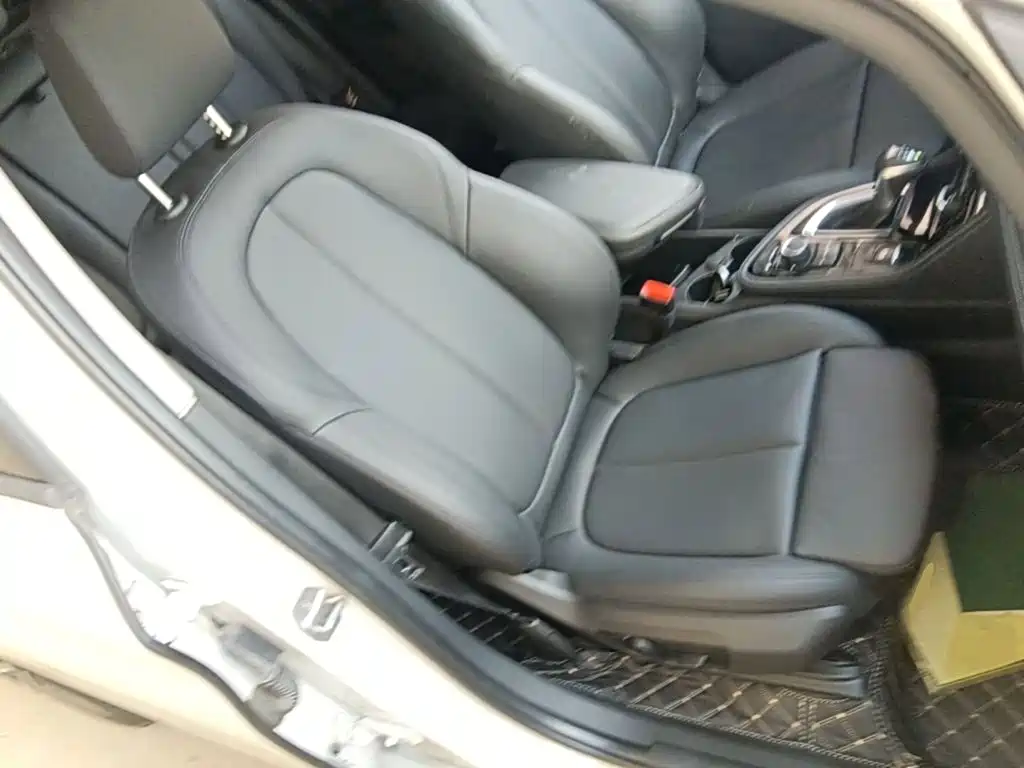 BMW 2 Series Active Tourer — миниатюра 25