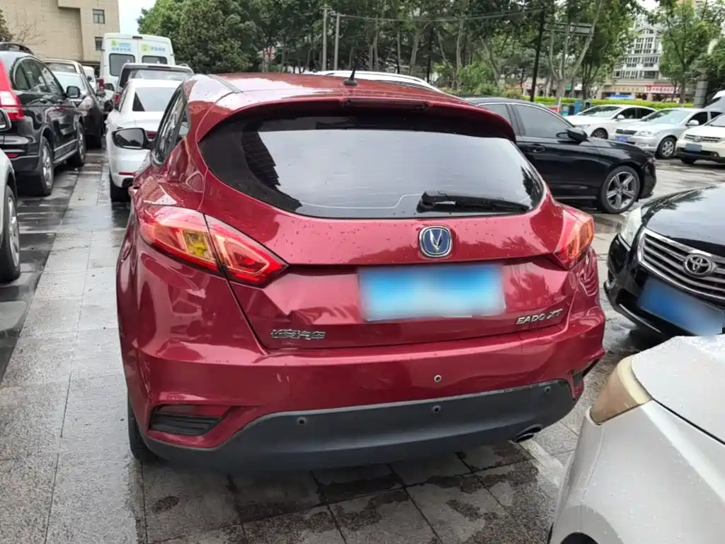 Changan EadoXT XT 2013 1.6L MT IV