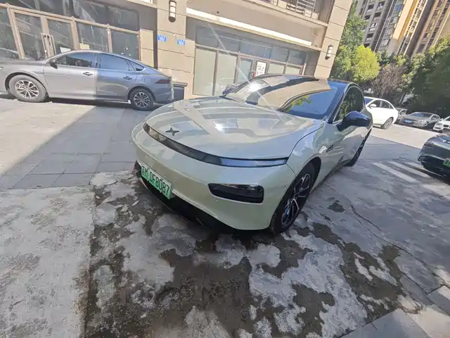 2021 Xpeng P7