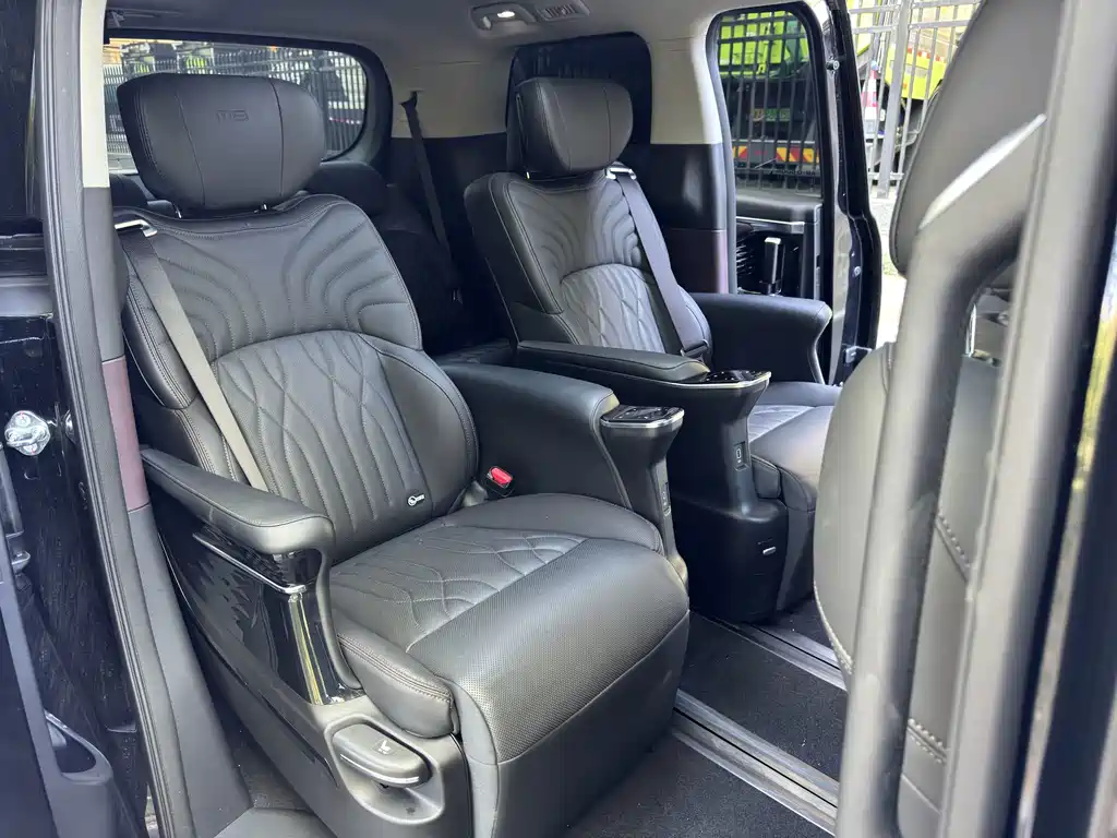 GAC Motor Trumpchi M8 — миниатюра 9