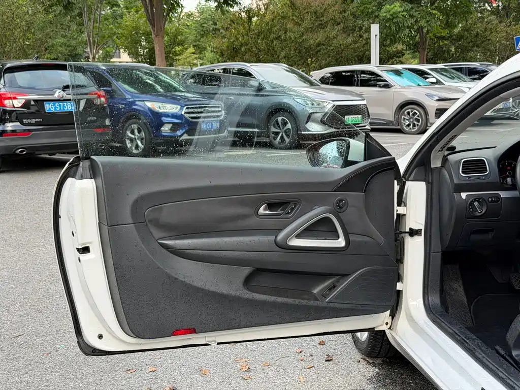 Volkswagen Scirocco — миниатюра 11