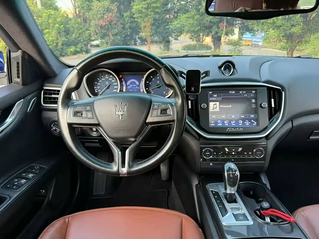 Maserati Ghibli — миниатюра 8