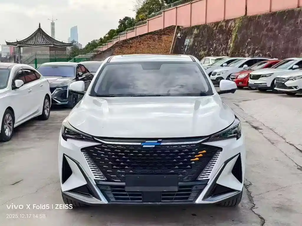 CHANGAN CHANGAN AUCHAN X5 PLUS