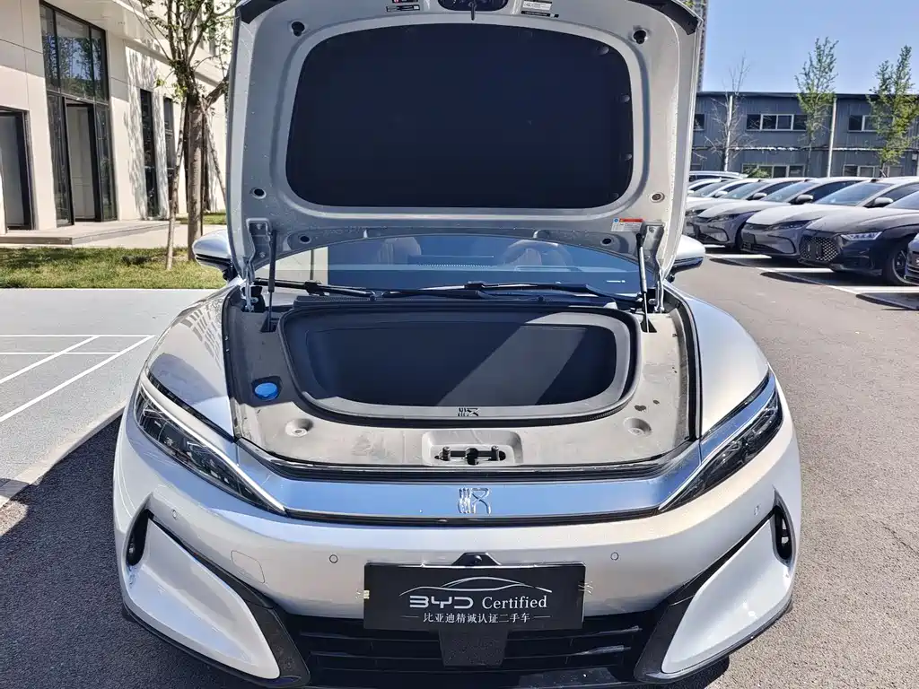 BYD Han L 2025 EV Flagship