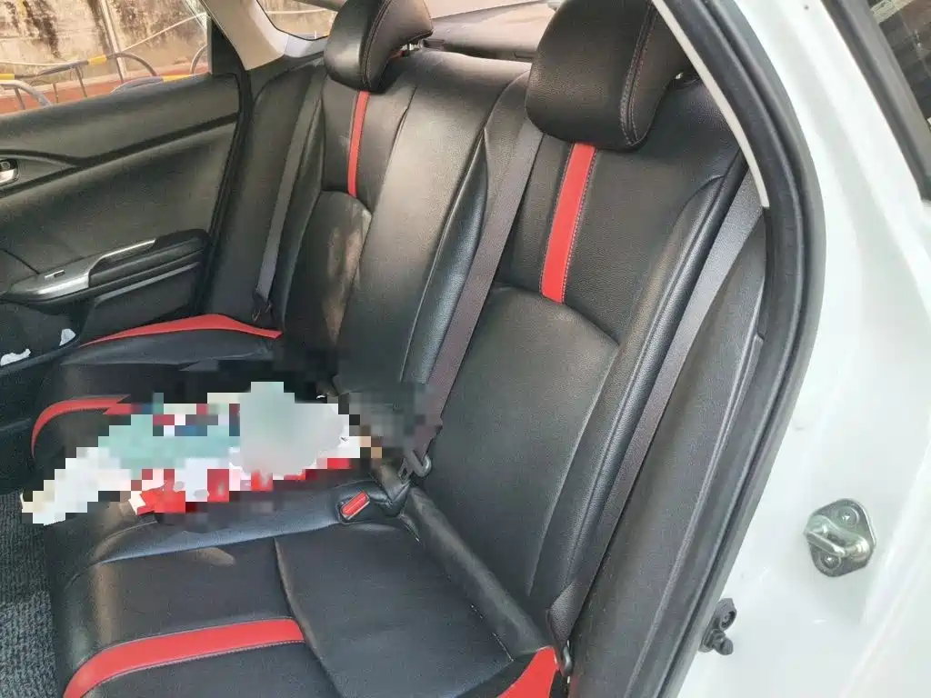 Honda Civic — миниатюра 15