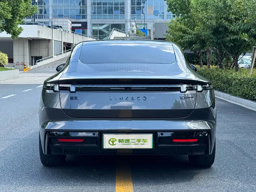 Lynk & Co 领克10 — миниатюра 5