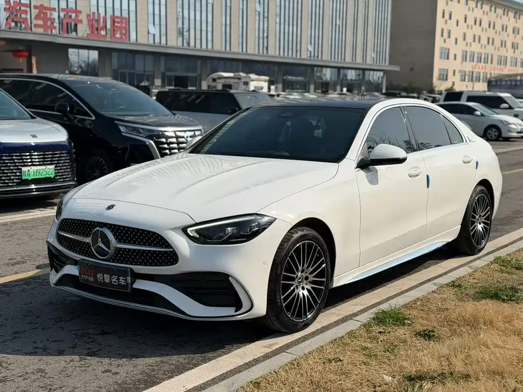 Mercedes-Benz C-Class 2023
