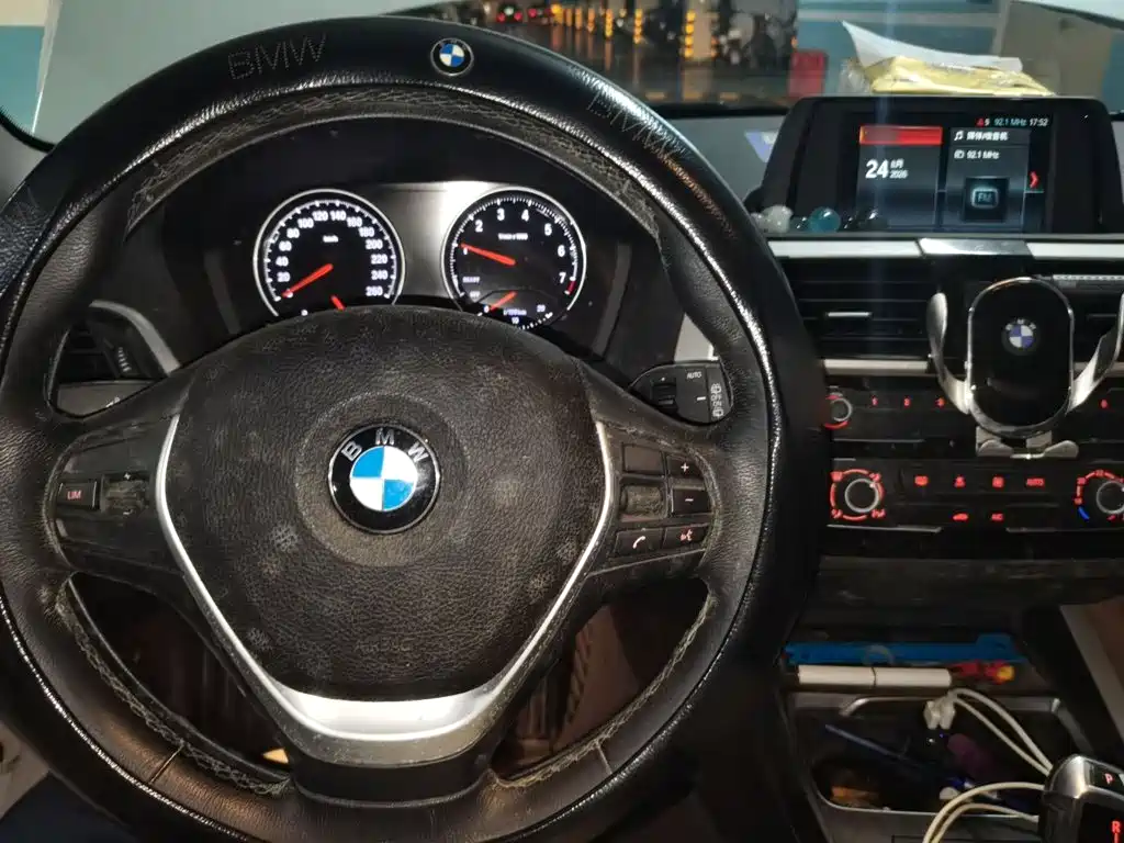 BMW 1 Series (Import) — миниатюра 10