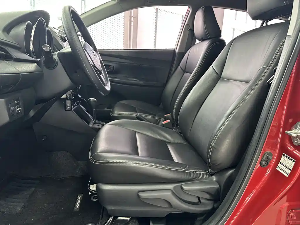 Toyota Vios FS — миниатюра 9