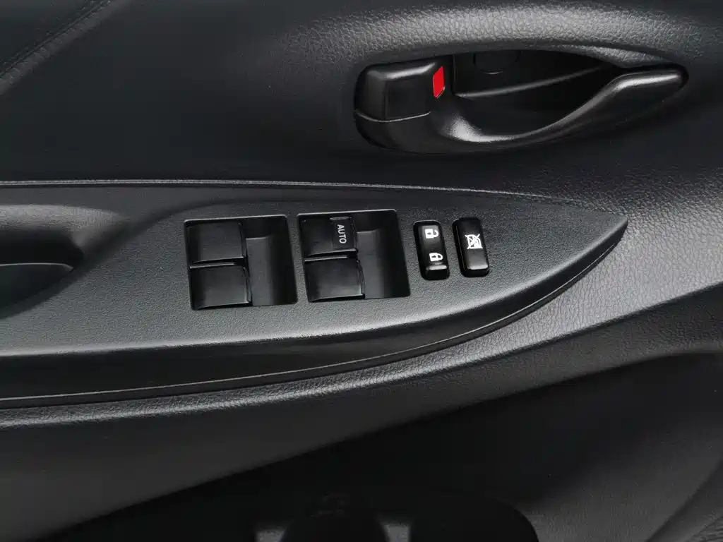 Toyota Vios — миниатюра 9