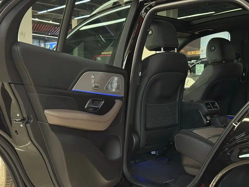 Mercedes-Benz GLE AMG — миниатюра 10