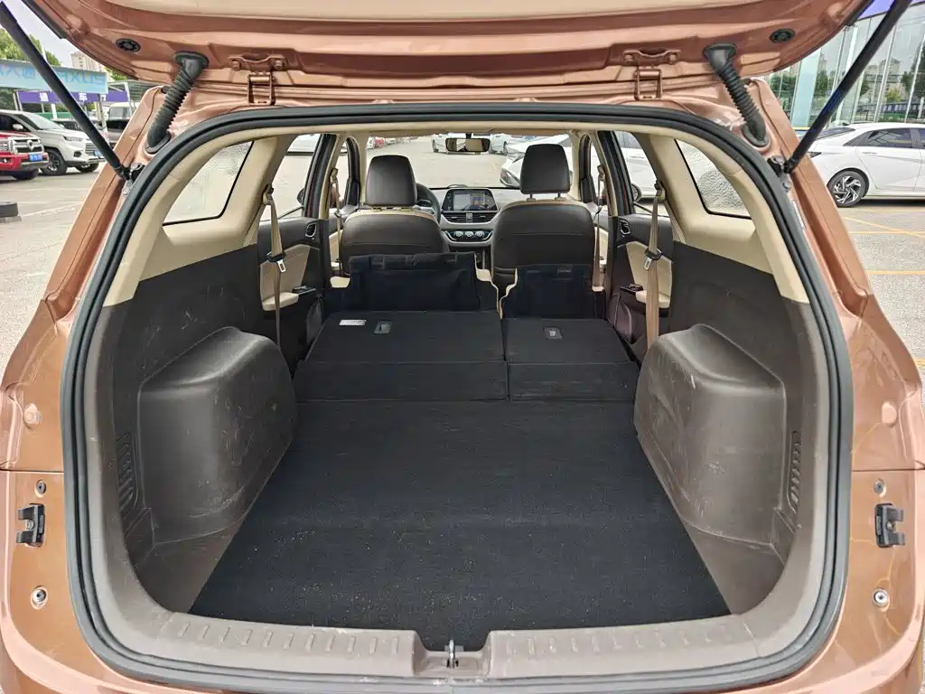 Baojun 310W — миниатюра 19