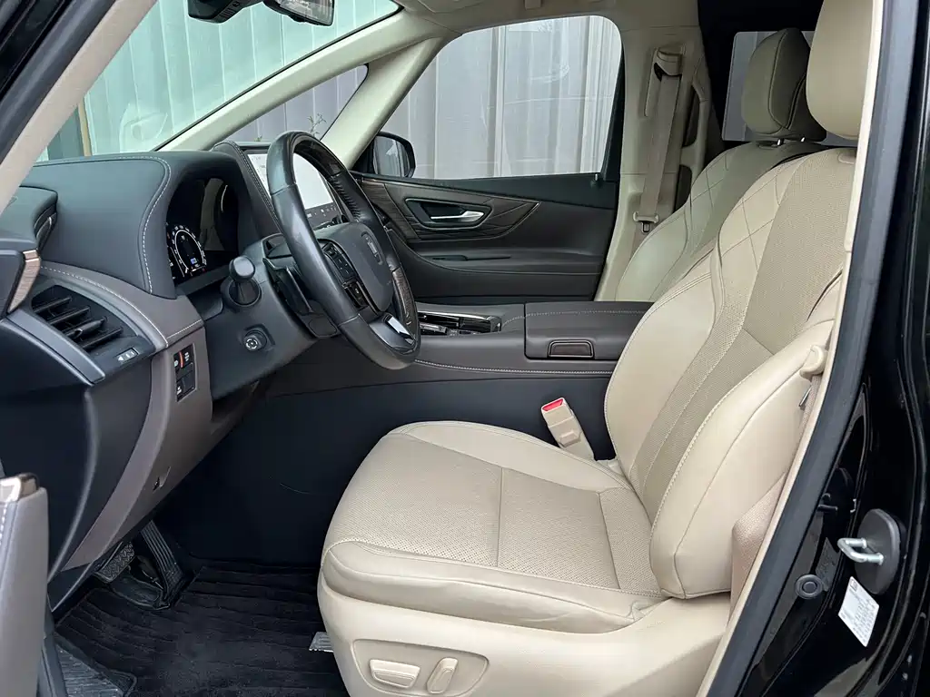 Toyota Vellfire — миниатюра 4