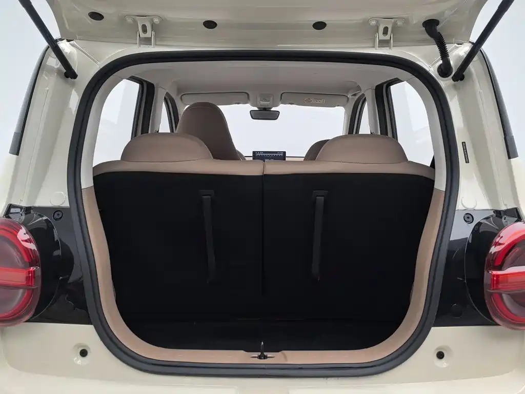 Wuling MINIEV — миниатюра 16