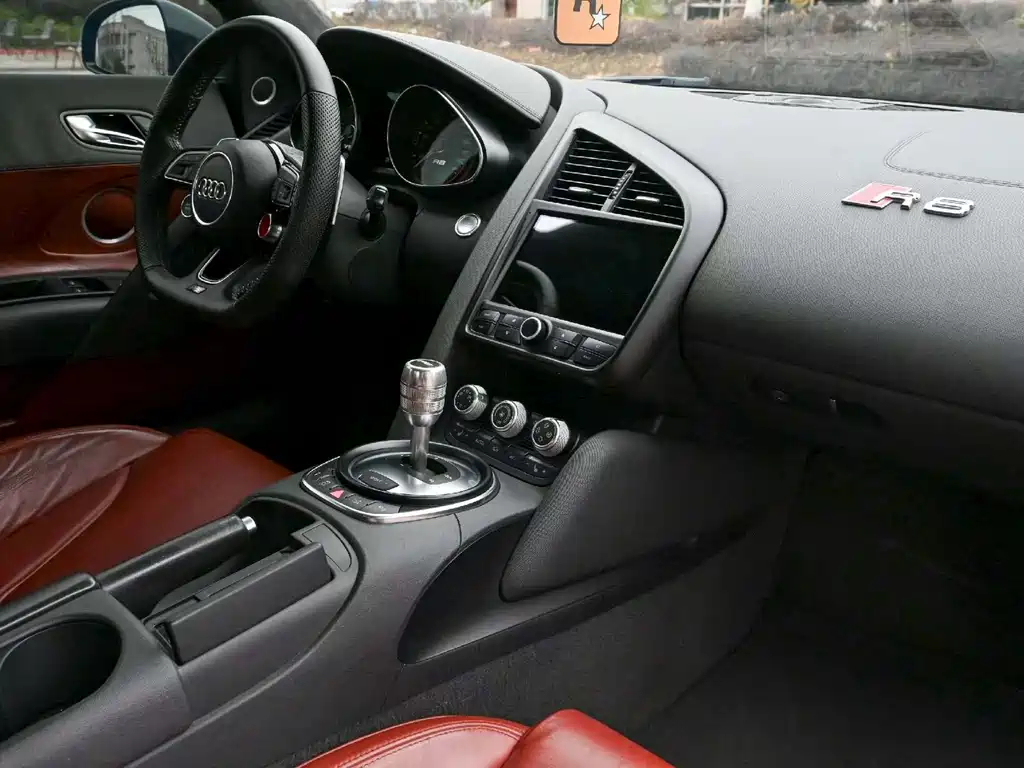 Audi R8 — миниатюра 7