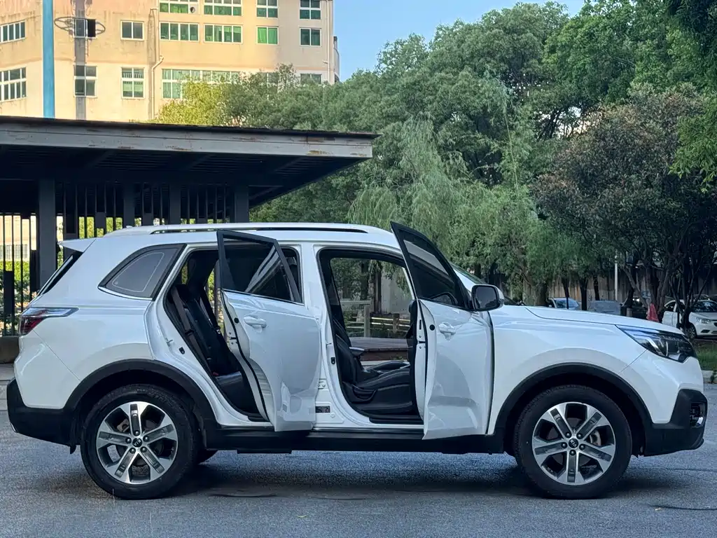 Kia Sportage — миниатюра 8