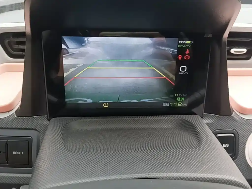Wuling MINIEV — миниатюра 13
