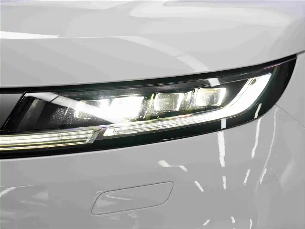 Land Rover Sport — миниатюра 12