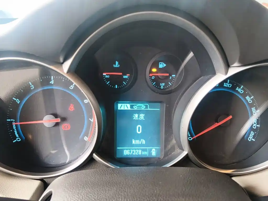 Chevrolet Cruze — миниатюра 12