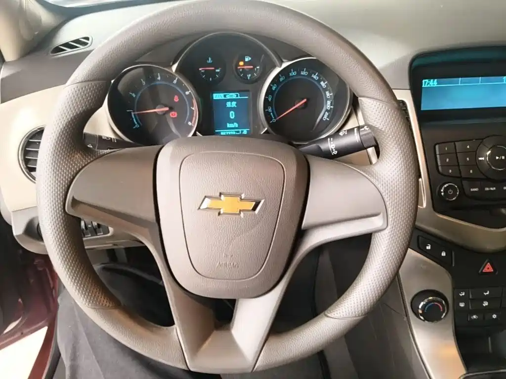 Chevrolet Cruze — миниатюра 11