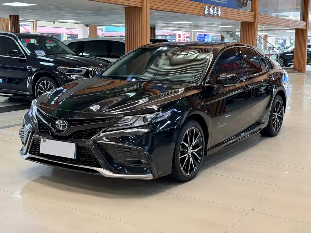 Toyota Camry 2022
