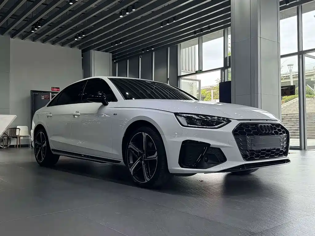 Audi A4L — миниатюра 3