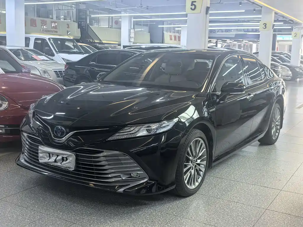 Toyota Camry 2020