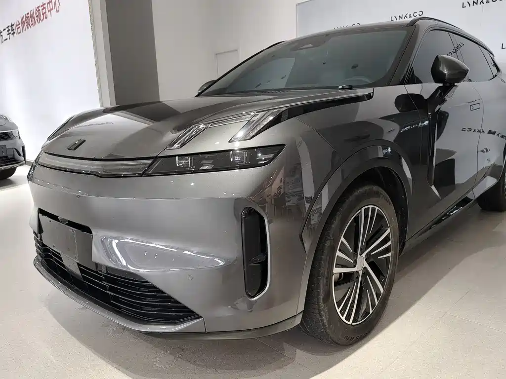 Lynk & Co 08 EM-P — миниатюра 3