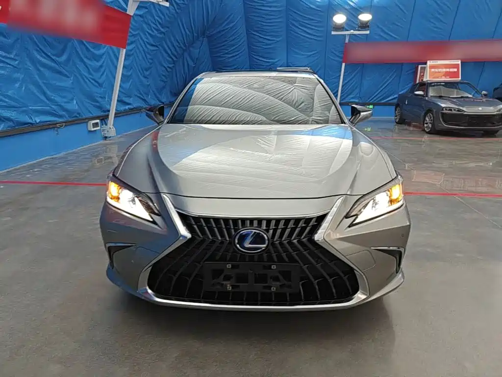 Lexus ES — миниатюра 3