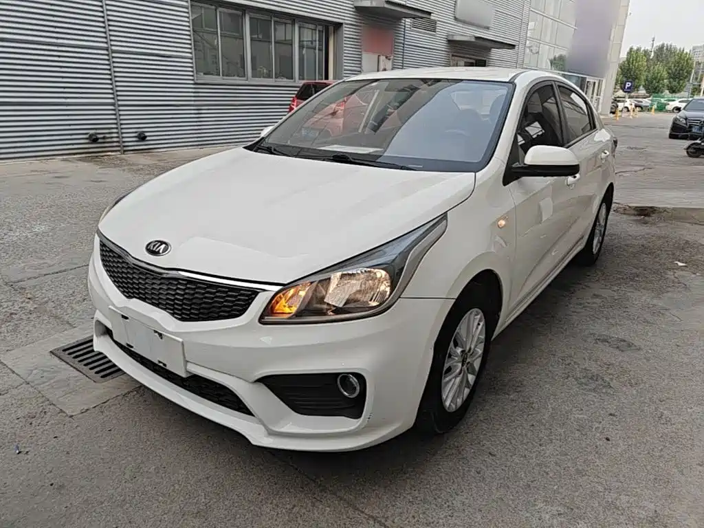 Kia K2 — миниатюра 2