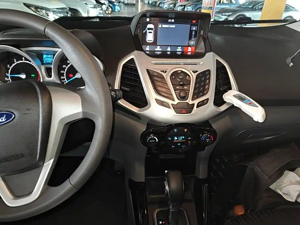 Ford Ecosport — миниатюра 10