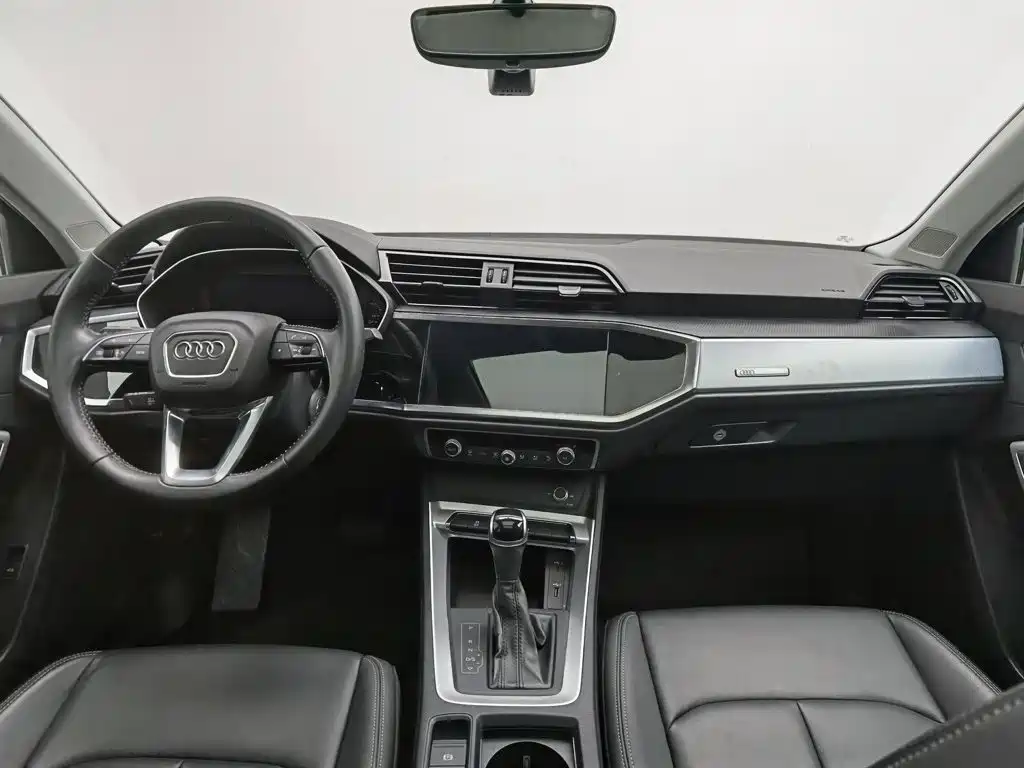 Audi Q3 — миниатюра 5