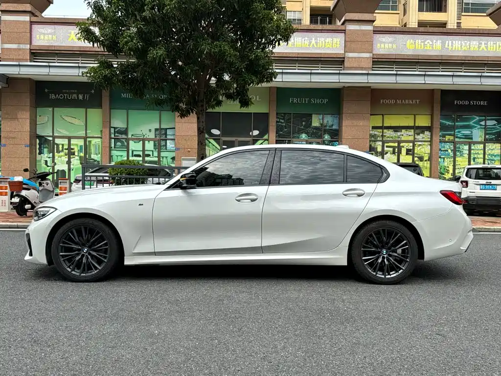 BMW 3 Series — миниатюра 9