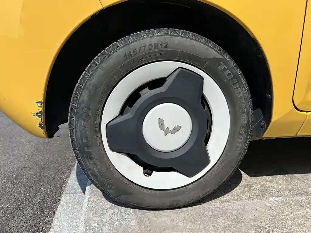 Wuling MINIEV — миниатюра 11
