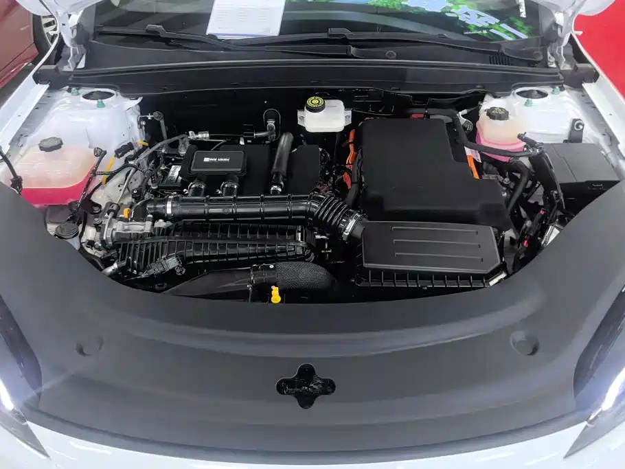 BYD Seal 05 DM-i — миниатюра 10