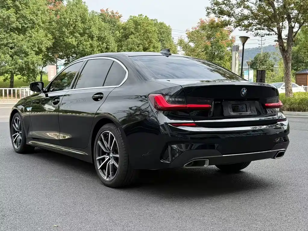 BMW 3 Series — миниатюра 5