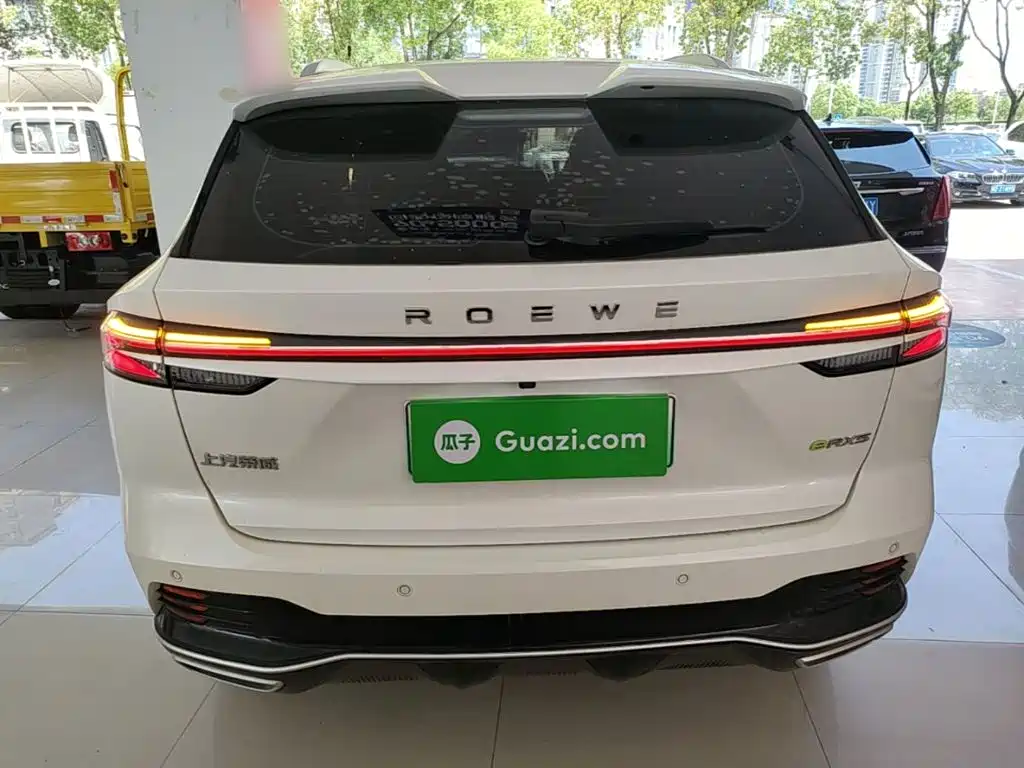 Roewe RX5 New Energy — миниатюра 6