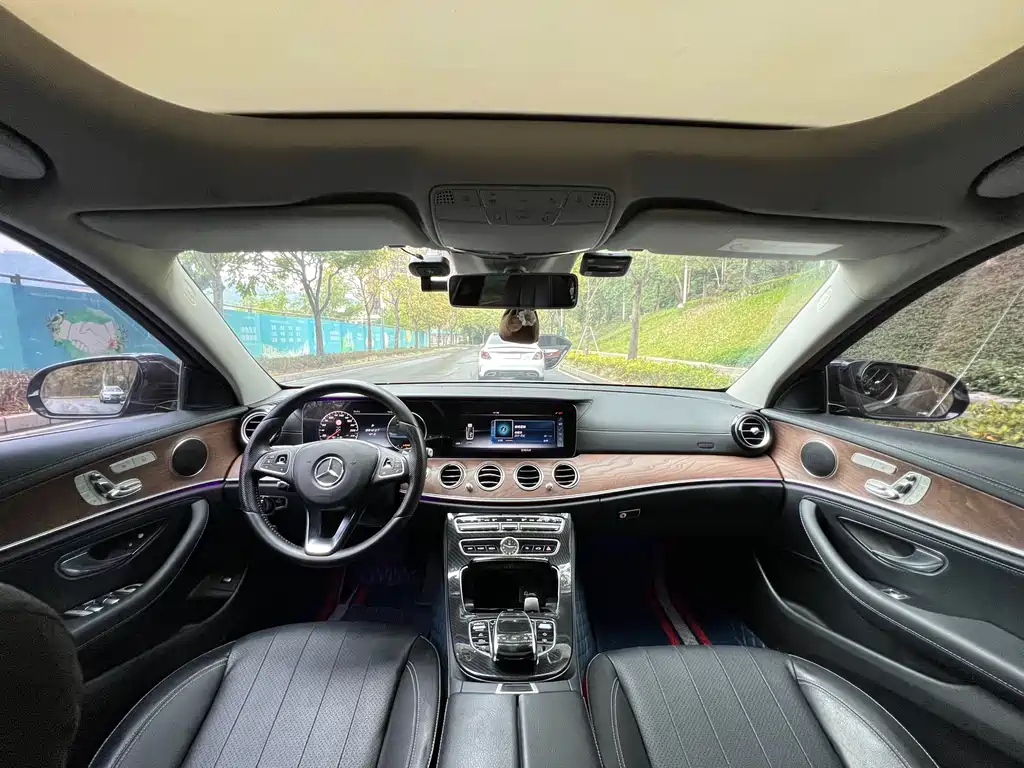 Mercedes-Benz E-Class E 2016 E 300 L Fashion
