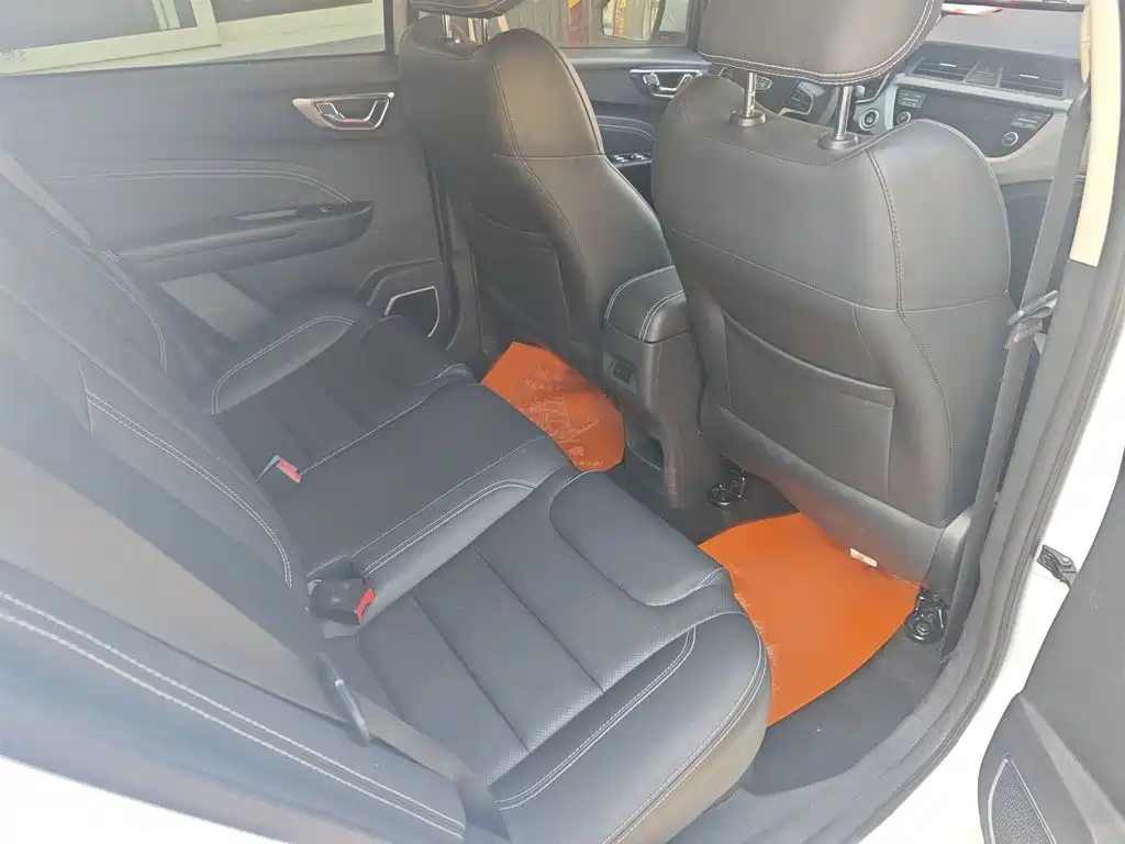 Geely Vision X3 — миниатюра 12