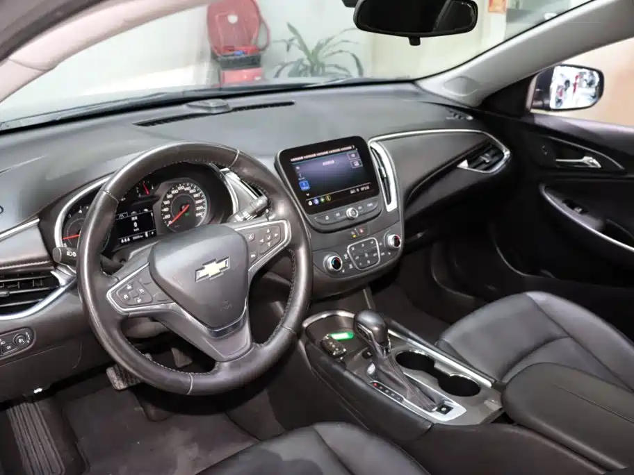 Chevrolet Malibu XL — миниатюра 9