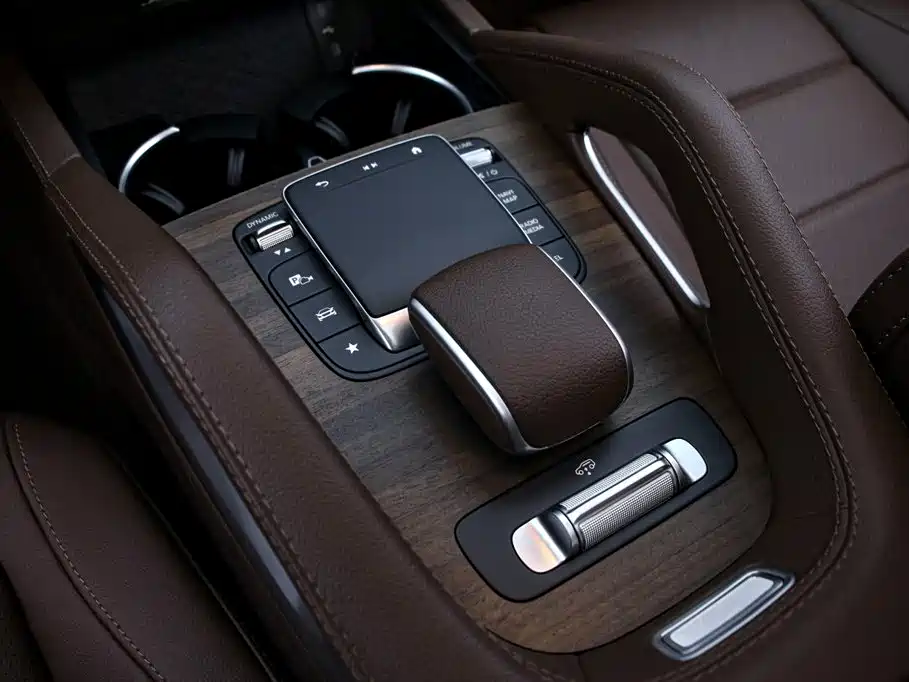 Mercedes-Benz GLS — миниатюра 9