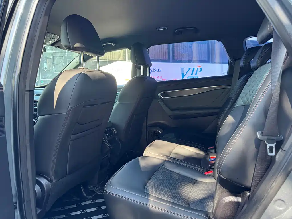Geely Haoyue L — миниатюра 5