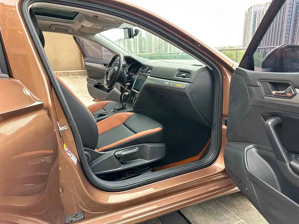 Volkswagen Lamando — миниатюра 9