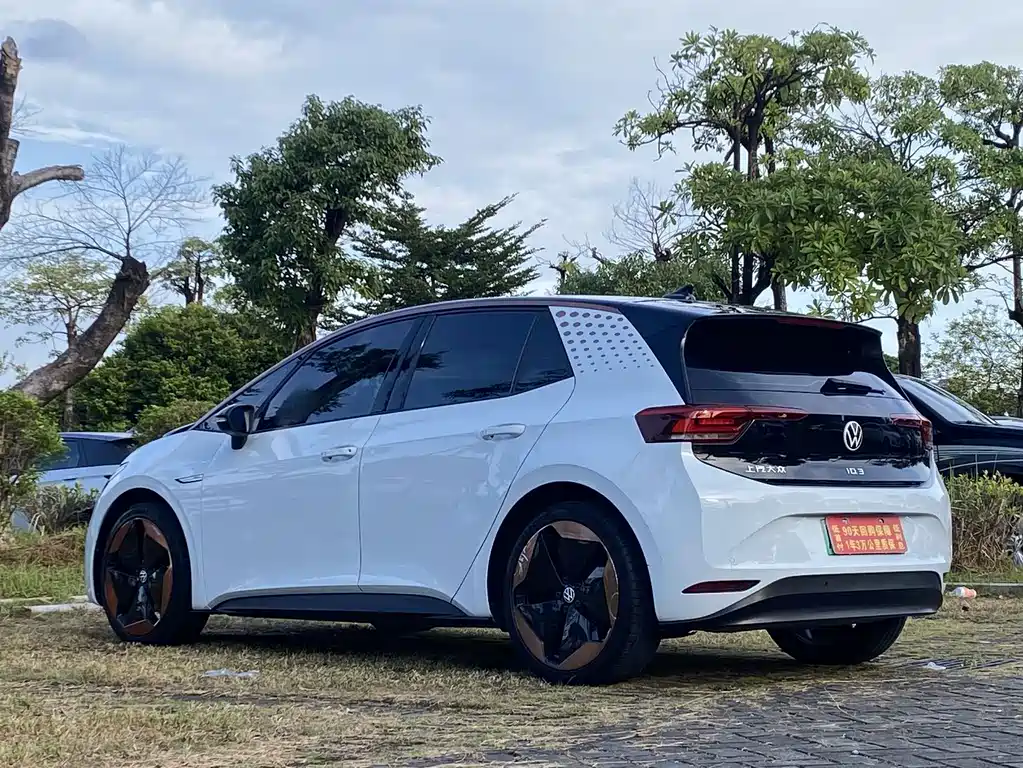 Volkswagen ID.3 — миниатюра 6